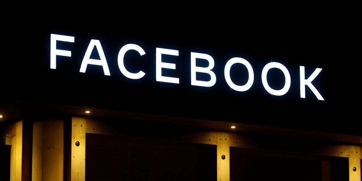 Facebook shares hit by slowest growth in years, higher expenses