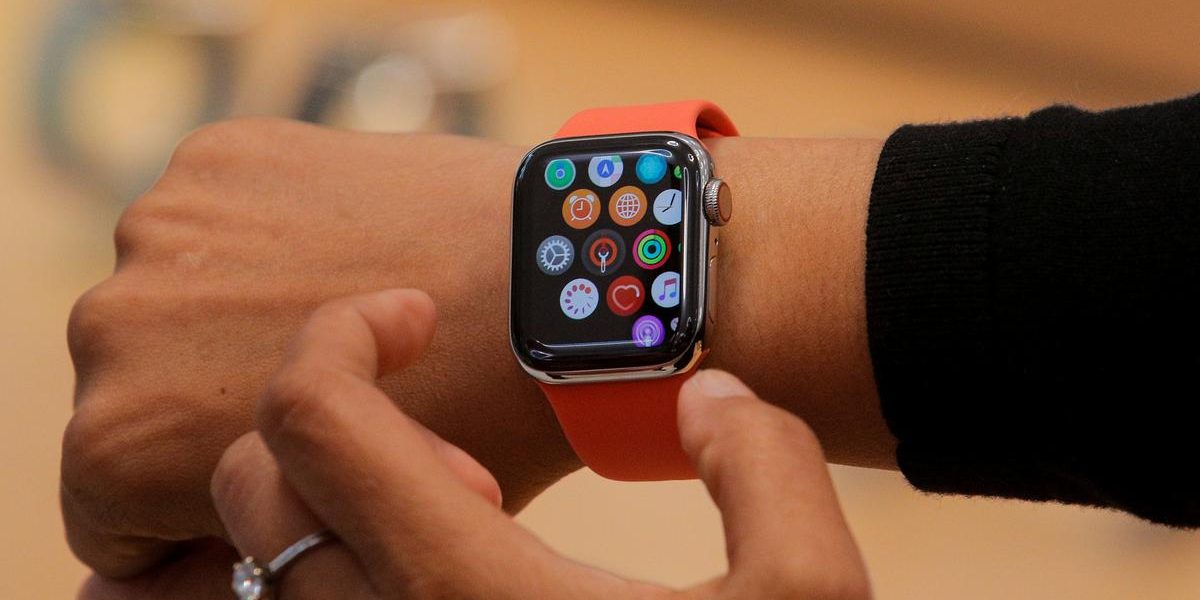 Apple, J&J to study if Apple Watch app leads to