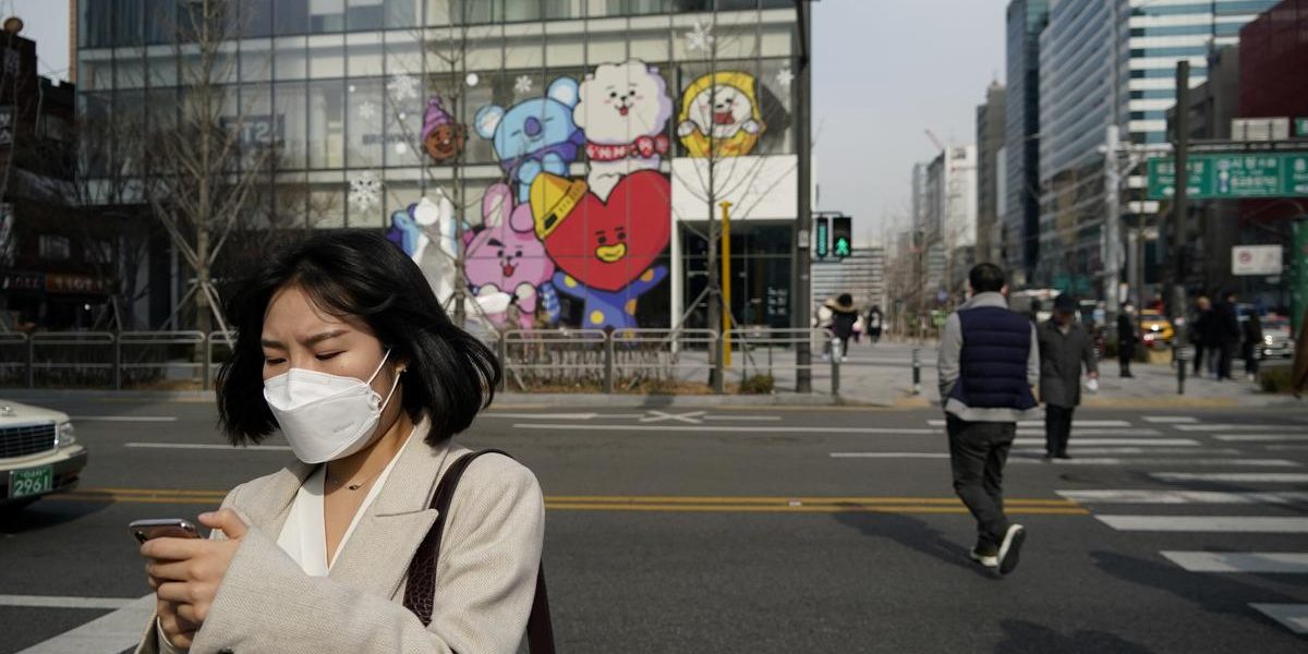 Mapping coronavirus: South Koreans turn to online tracking as cases