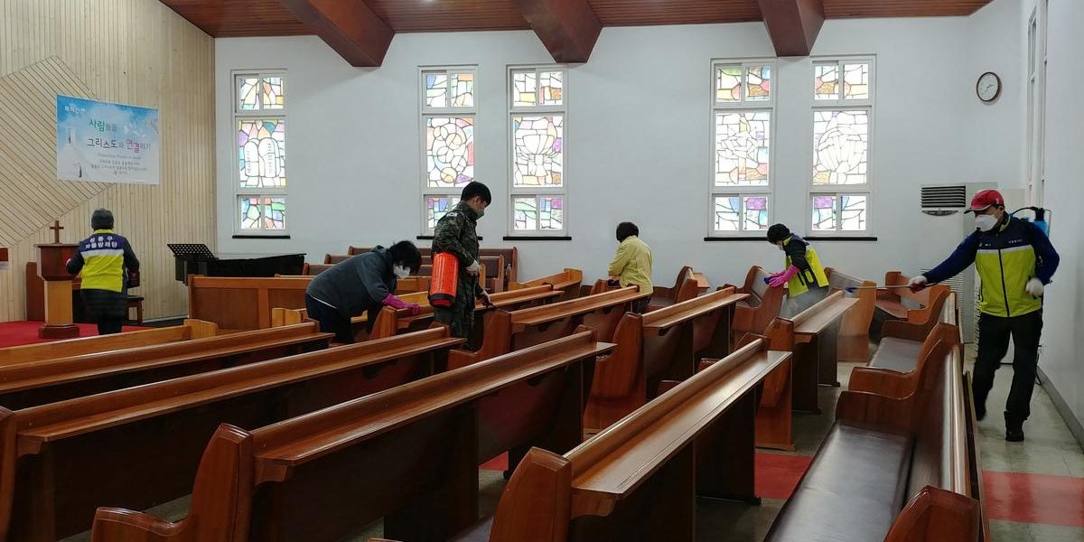 Samsung Electronics confirms coronavirus case at phone factory complex in