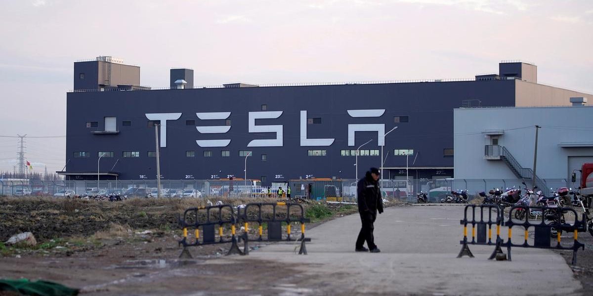 Tesla tumbles as coronavirus weighs on Shanghai factory - Source