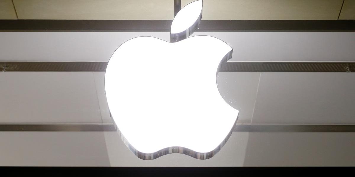 Apple stock rebounds almost 7% to head for strongest day