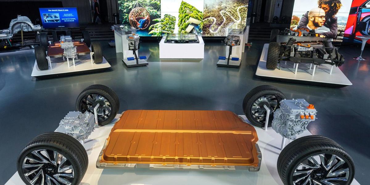 GM takes aim at Tesla with 'Ultium' batteries and fleet