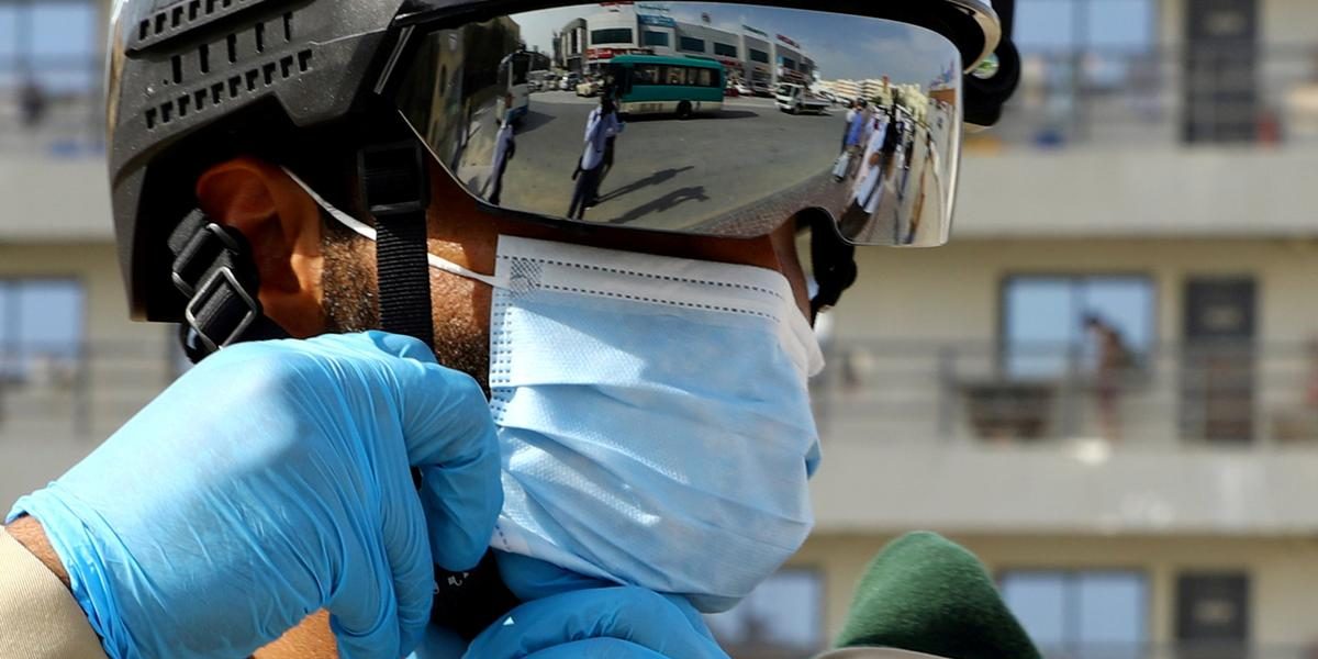 Emirati police deploy smart tech in coronavirus fight - Source