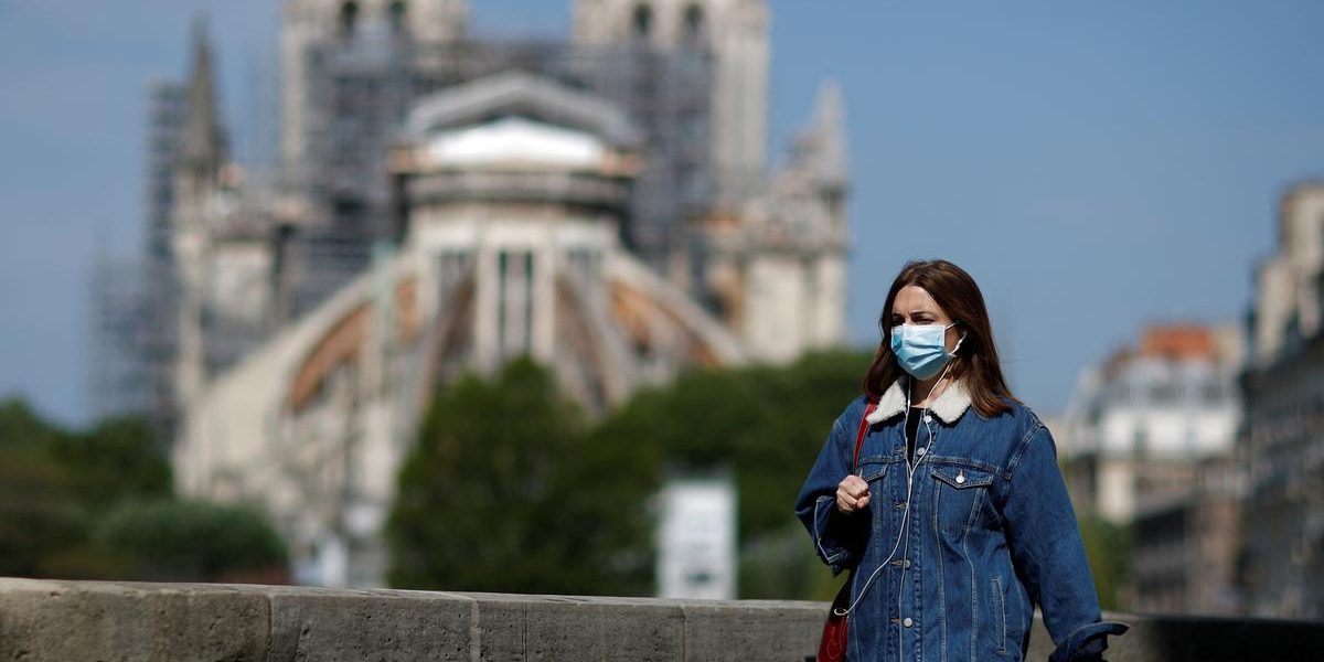 French parliament will not discuss COVID-19 contact-tracing app at Tuesday's