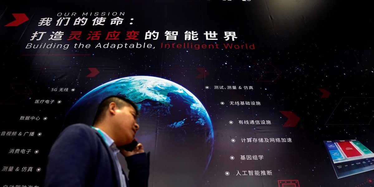 Xilinx forecasts current-quarter revenue below estimates - Source Reuters Tech