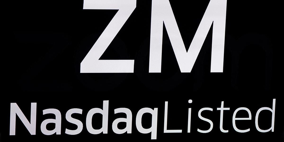Zoom hires ex-Facebook security chief as Google bans desktop app