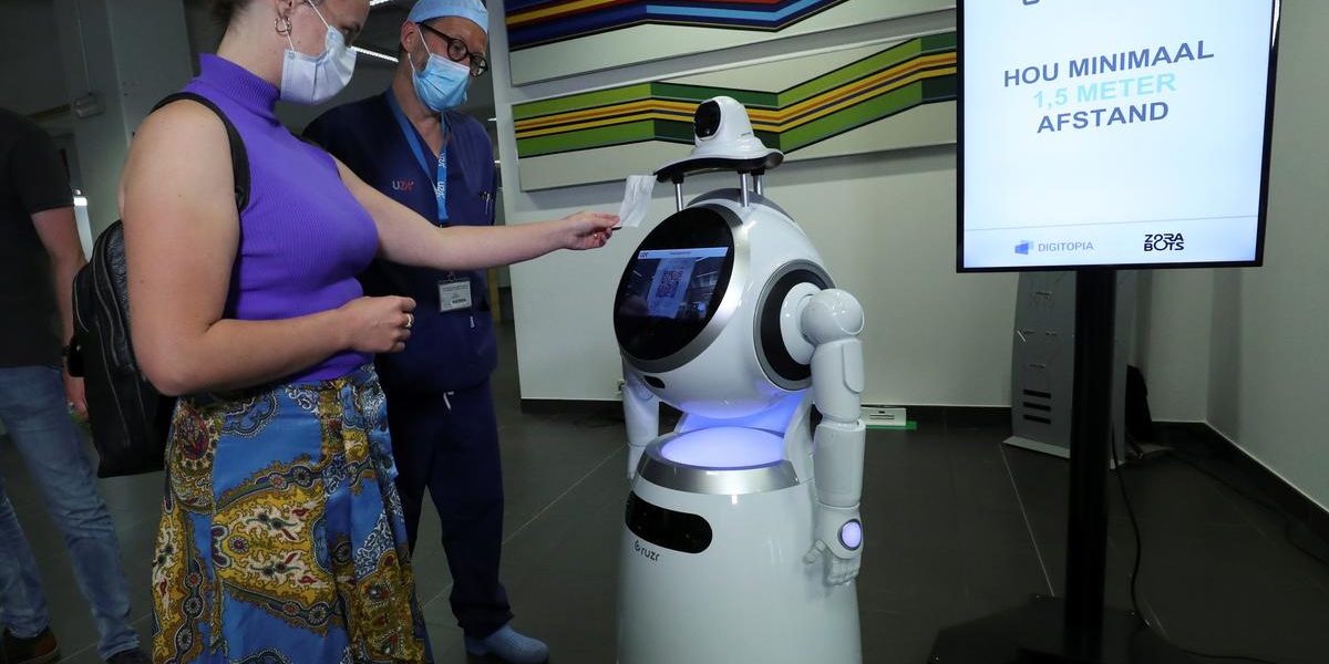 COVID-19 robot patrol rolled out in Belgian hospitals - Source