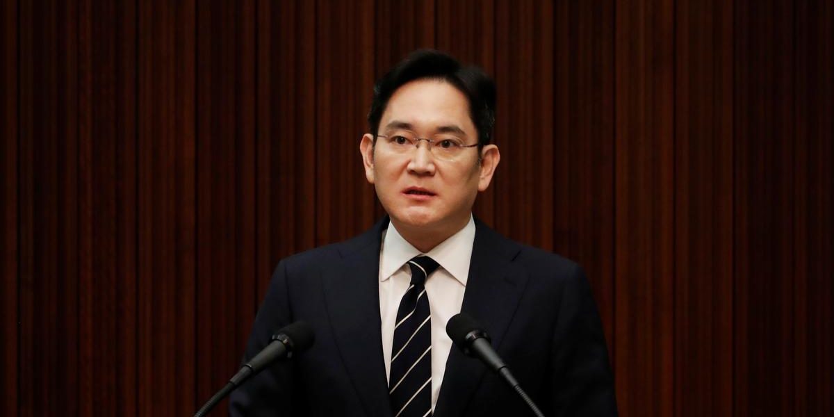 Samsung heir Lee apologises over succession, won't hand control to