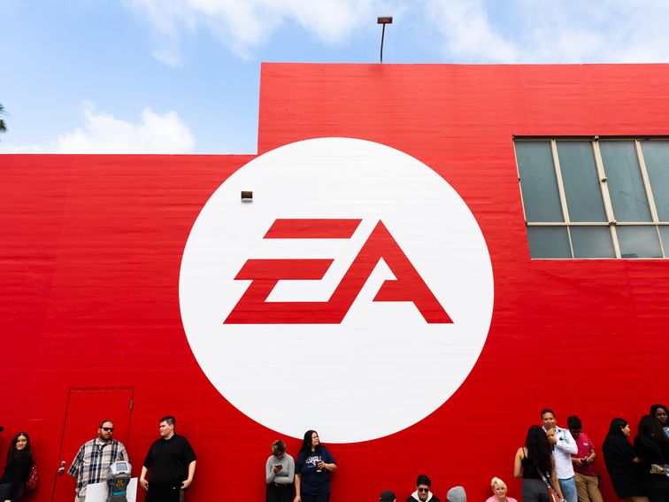 e3-2019-ea-play3780.jpg