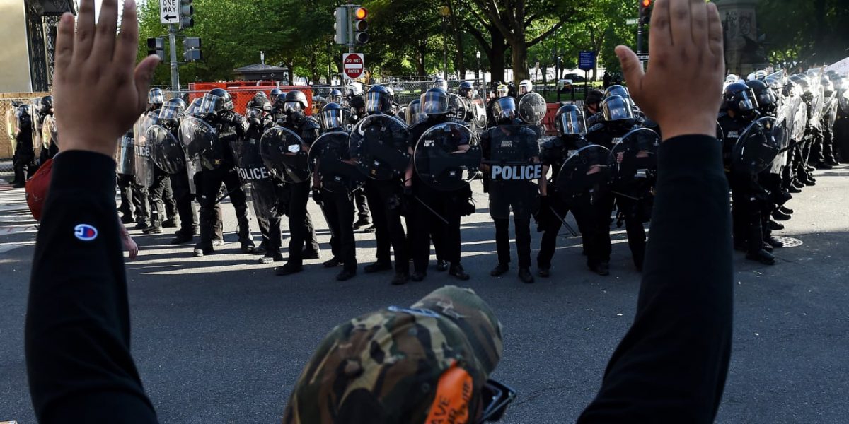 p-1-police-response-to-protesting-may-risk-spreading-covid-19.jpg