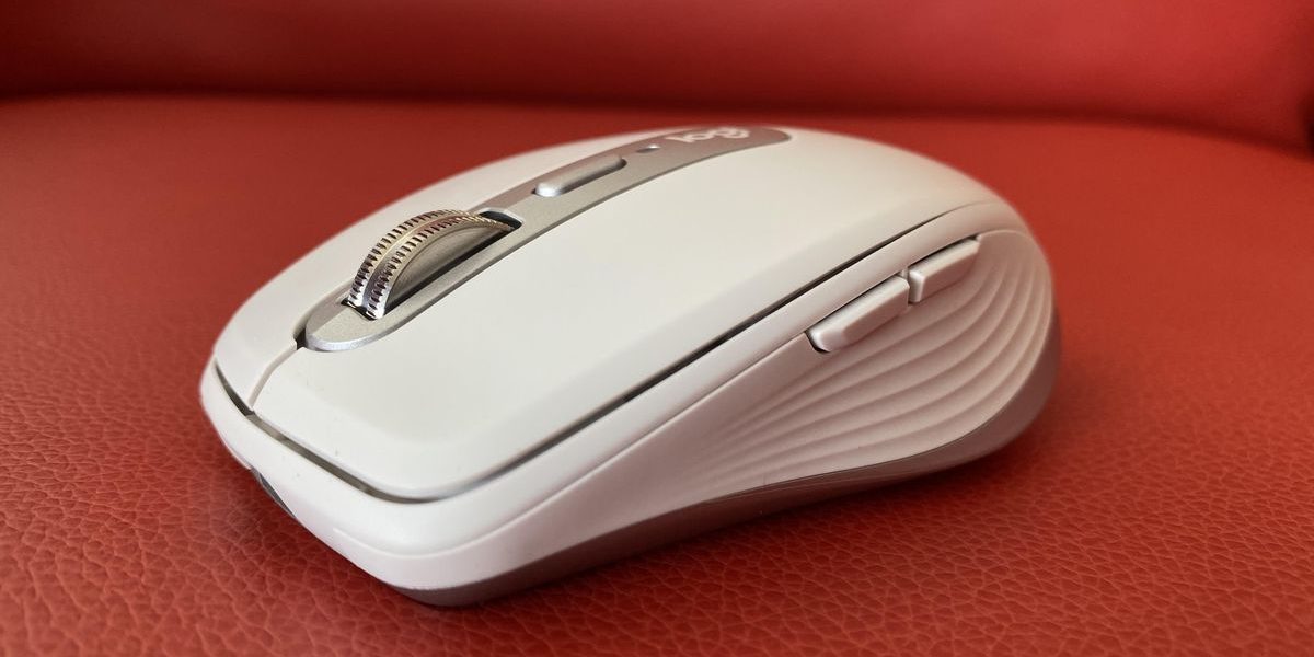 logitech-anywhere-mx-3-1.jpg