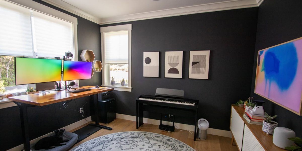 p-1-zoom-remote-work-home-office-jason-toff-design-dslr-camera-recommendations.jpg