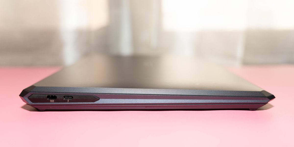 asus-studiobook-one-dsc07822.jpg