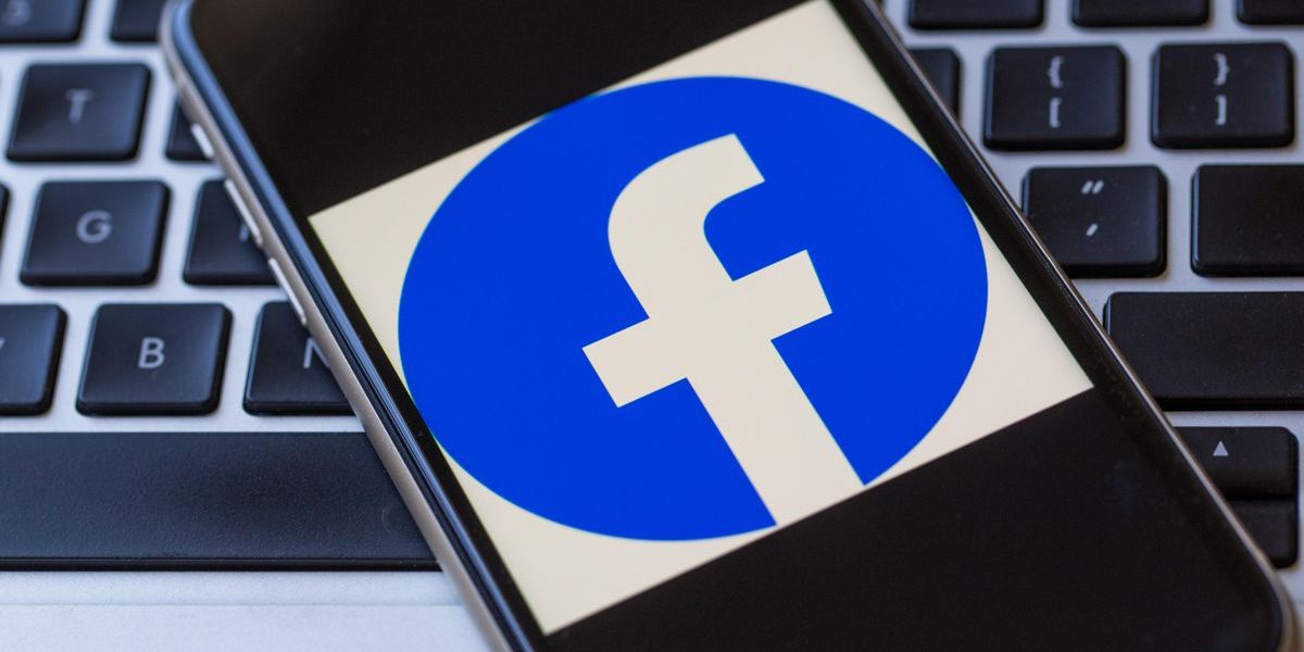 facebook-logo-phone-laptop-3019.jpg