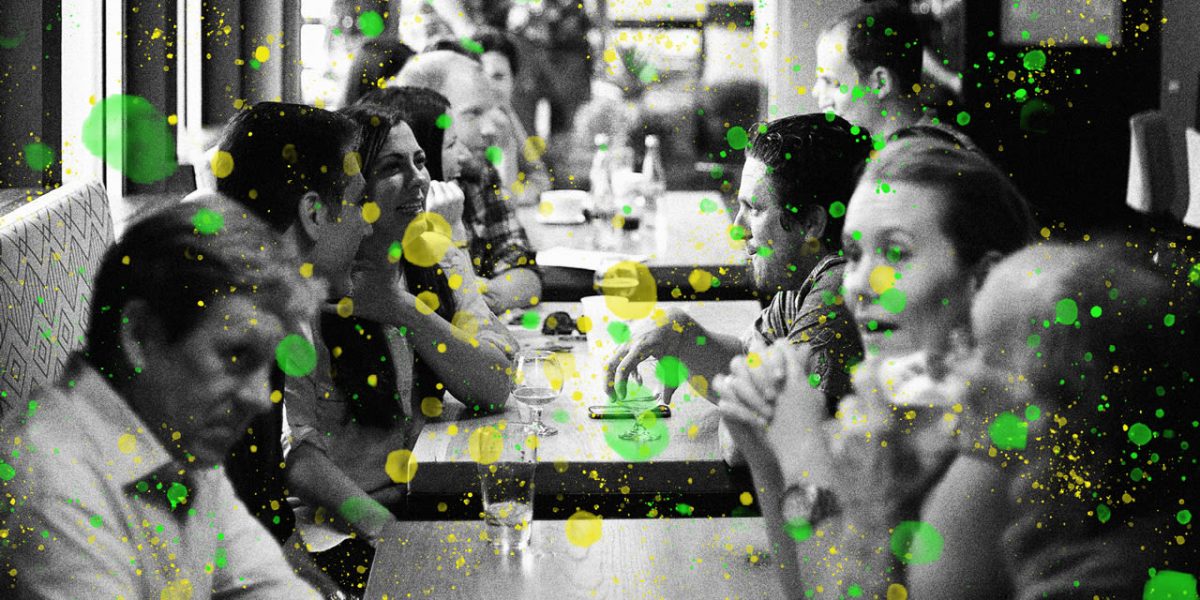 p-1-watch-how-coronavirus-spreads-indoors-in-a-room-a-bar-and-a-classroom.jpg