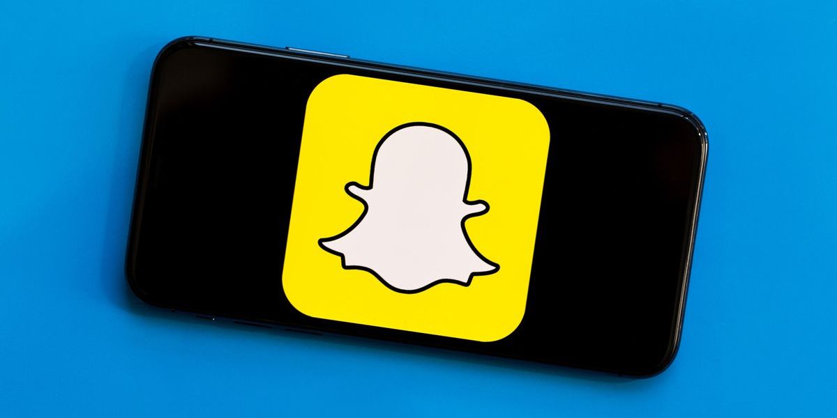 snapchat-logo-1.jpg