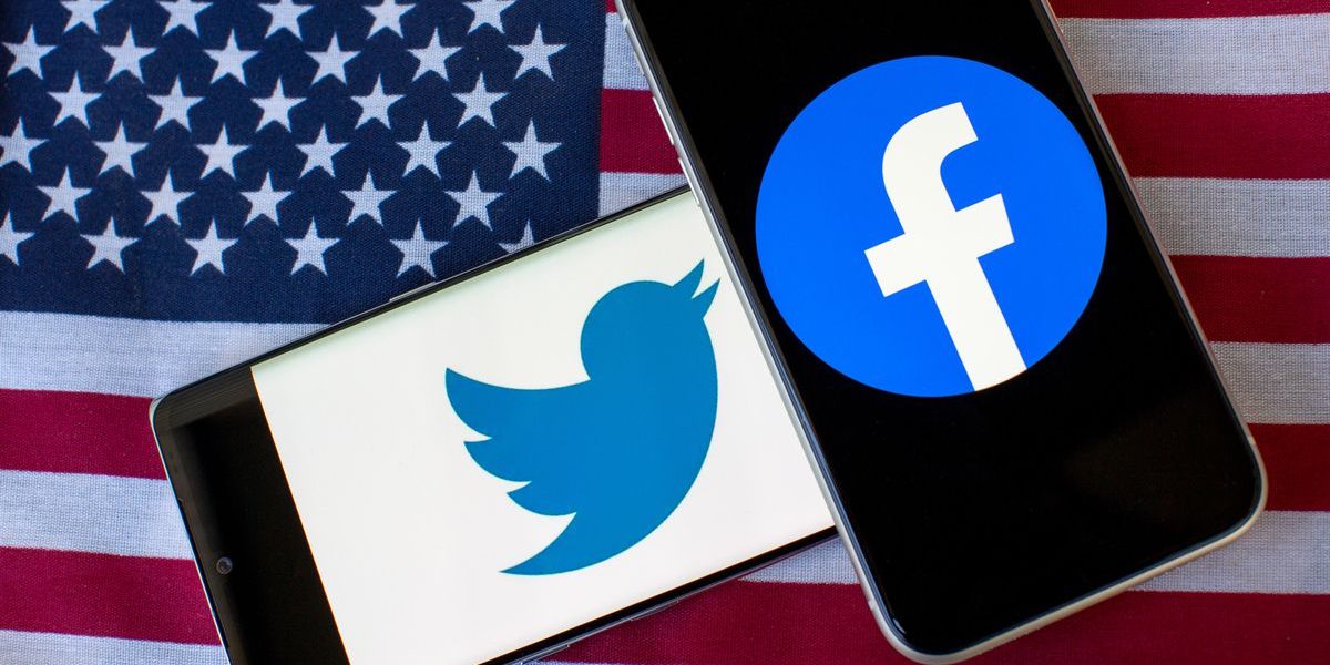 twitter-facebook-logo-phone-united-states-flag-4542.jpg
