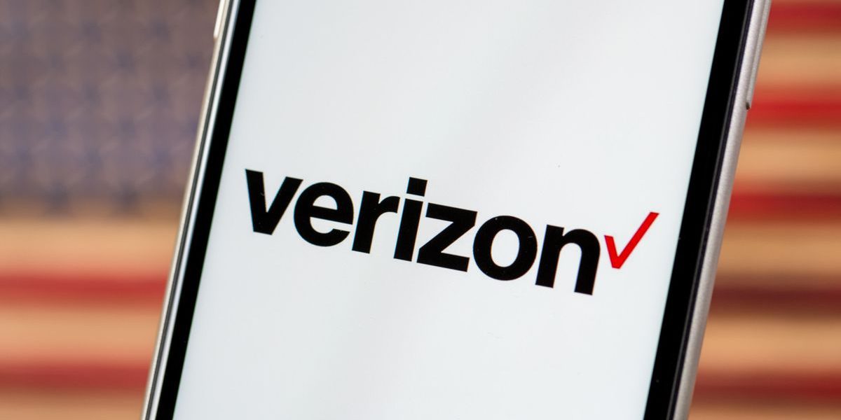 verizon-logo-american-flag-9763.jpg