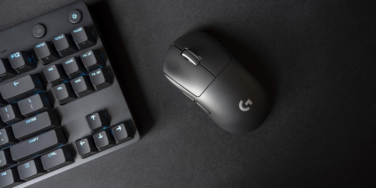 logitech-pro-x-superlight-mouse-07.jpg