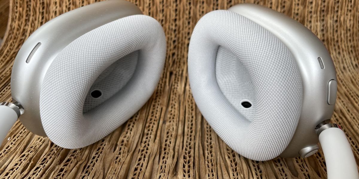 airpods-max-sensors.jpg