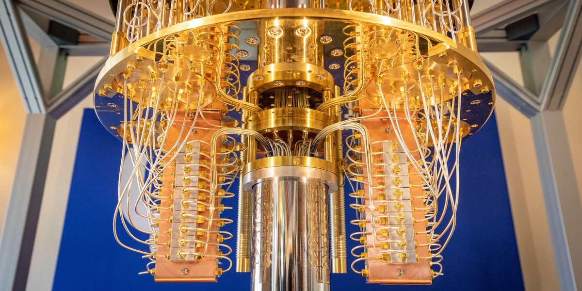 20180405-ibm-q-quantum-computer-01.jpg