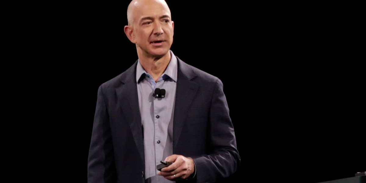 amazon-fire-phone-jeff-bezos-963.jpg