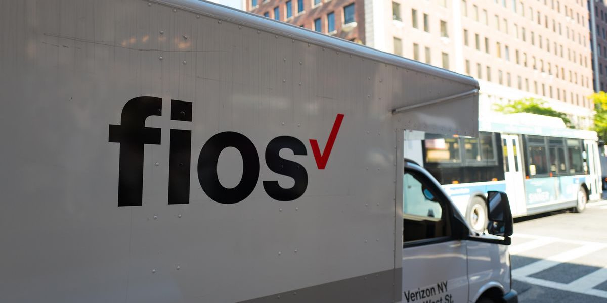 fios-truck-gettyimages-857210106.jpg