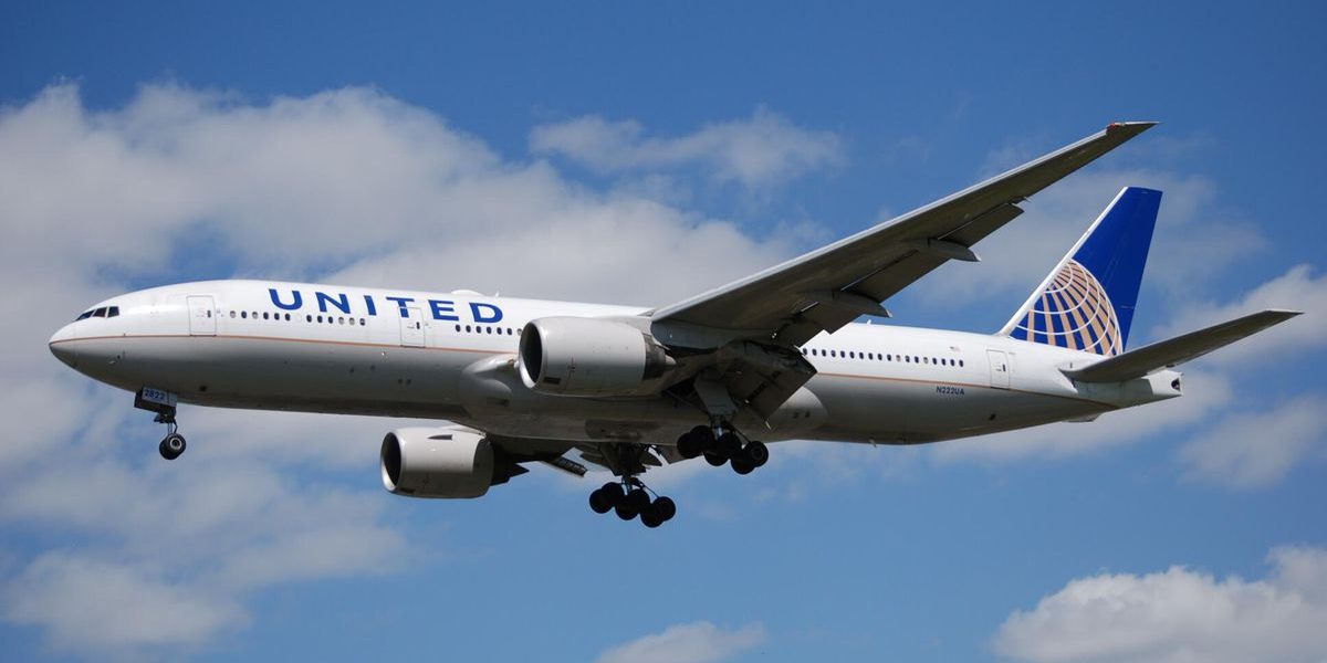 united-777-pw-engines.jpg