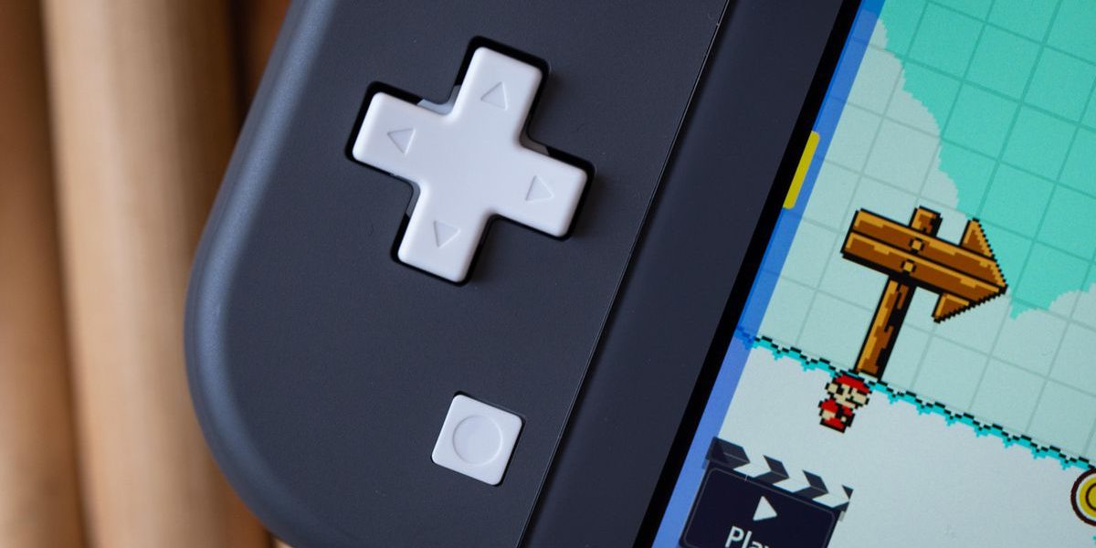 09-nintendo-switch-lite.jpg