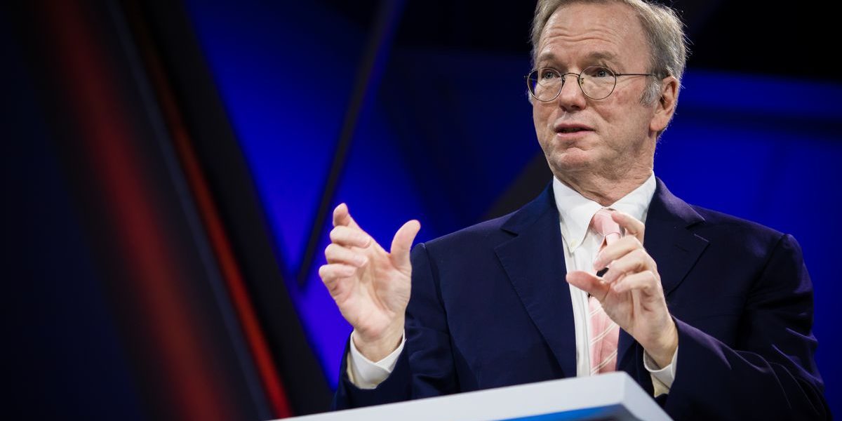 eric-schmidt-google-cloud-next-2017-7922.jpg