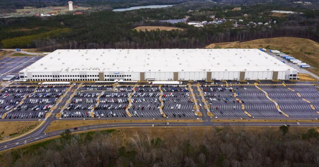 Amazon warehouse workers decide this week whether to unionize What the