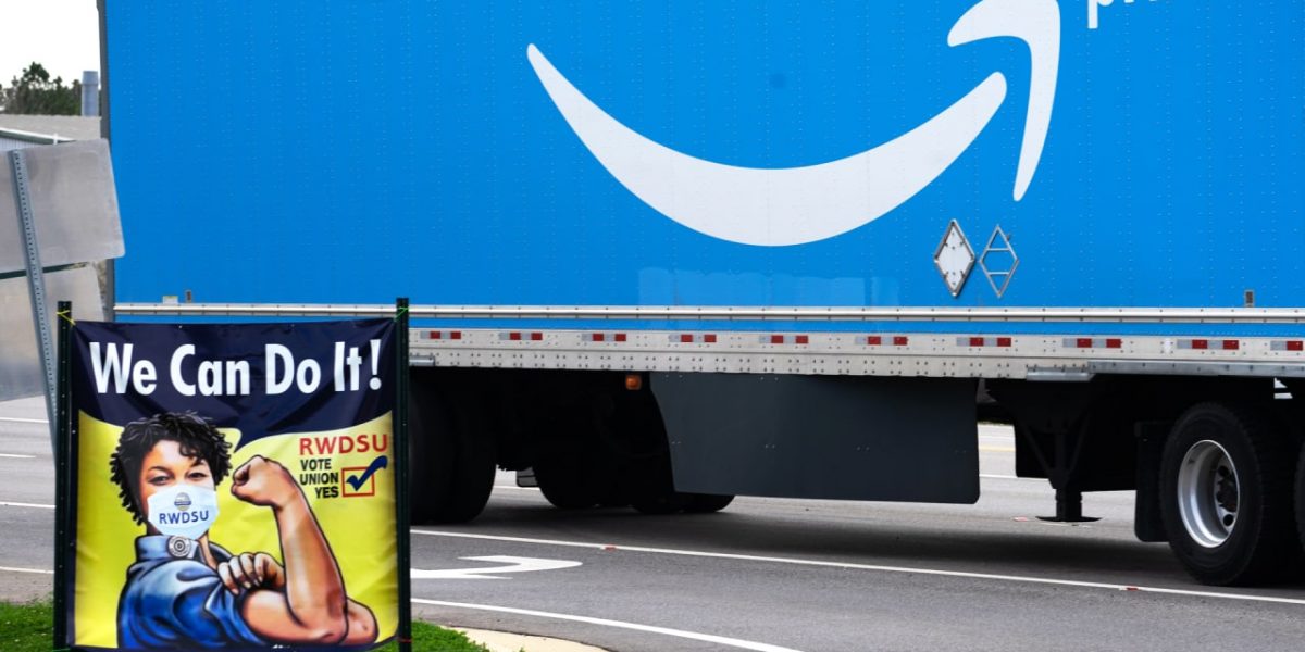 p-1-as-the-union-drive-continues-alabama-amazon-workers-say-theyand8217re-fed-up.jpg