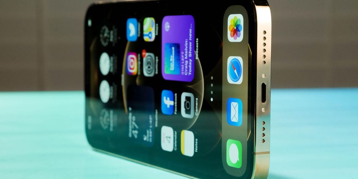 17-iphone-12-pro-max.jpg