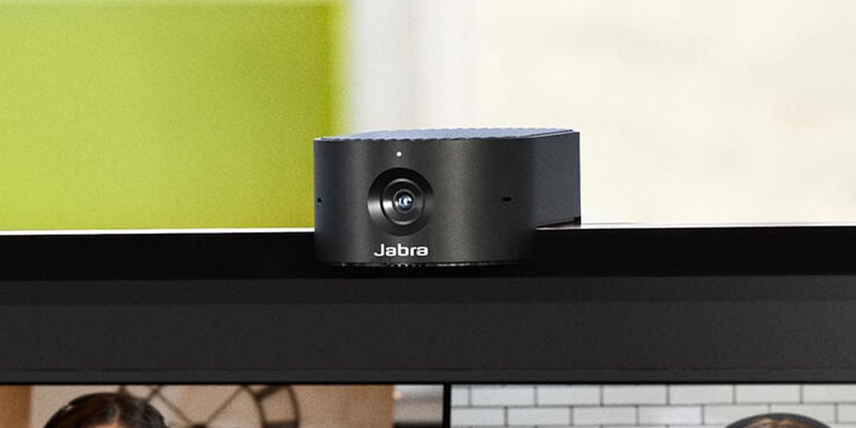 jabra-panacast-20-coworking.jpg