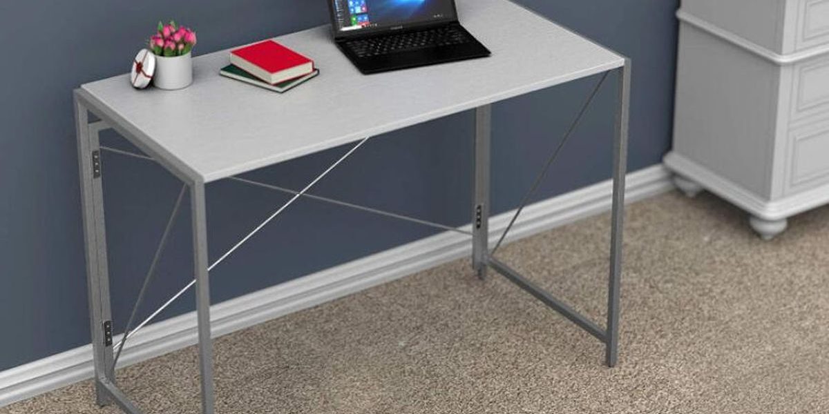 desk.jpg
