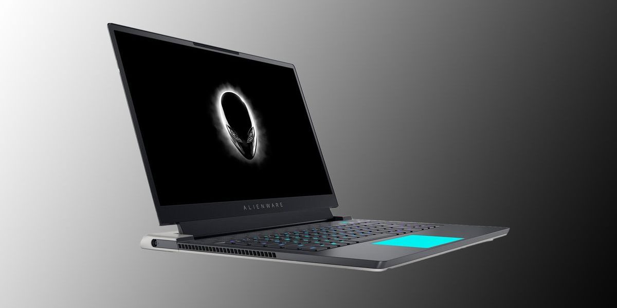 aw-x15-angled-front-left-close-up-led-touchpad-promojpg.jpg