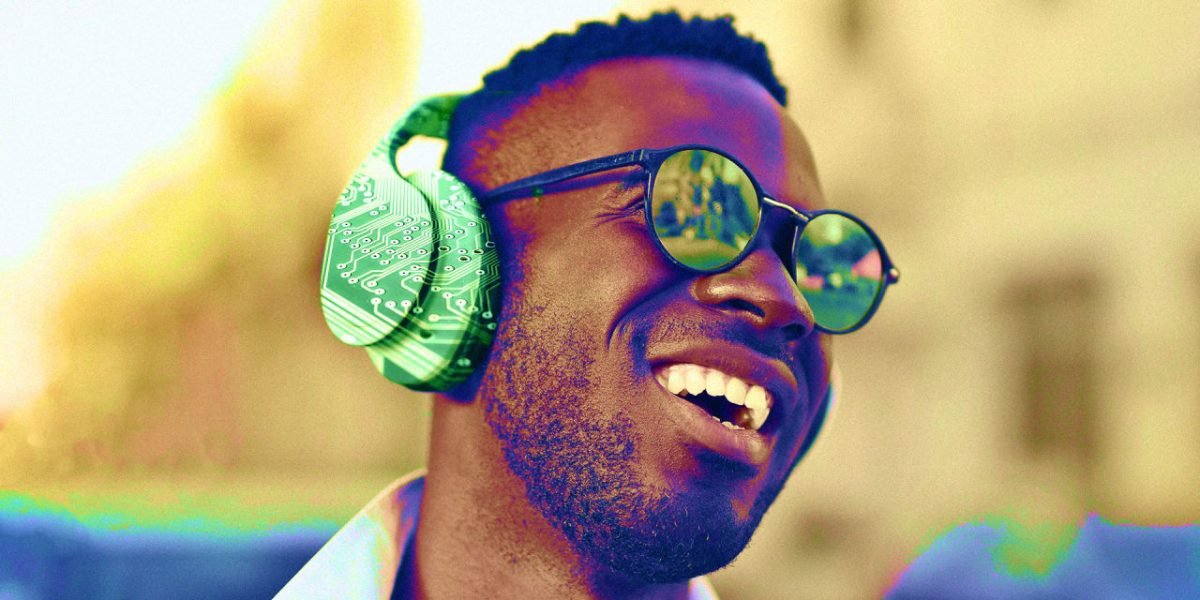 p-1-5-tech-podcasts-you-should-be-listening-to.jpg