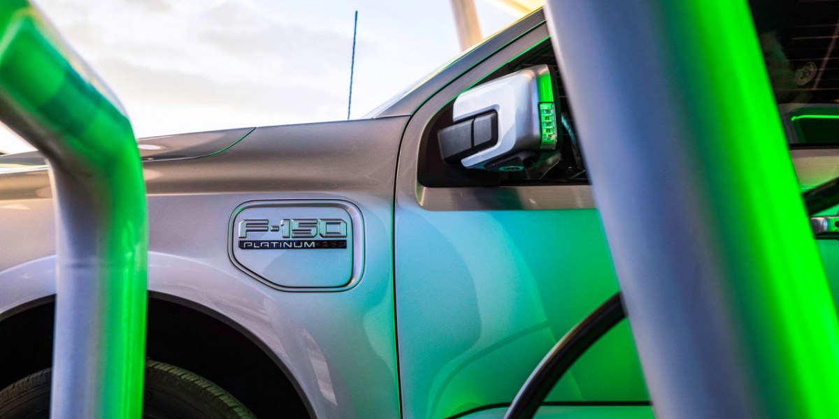 p-1-with-fordand8217s-electric-f-150-pickup-the-ev-transition-shifts-into-high-gear.png