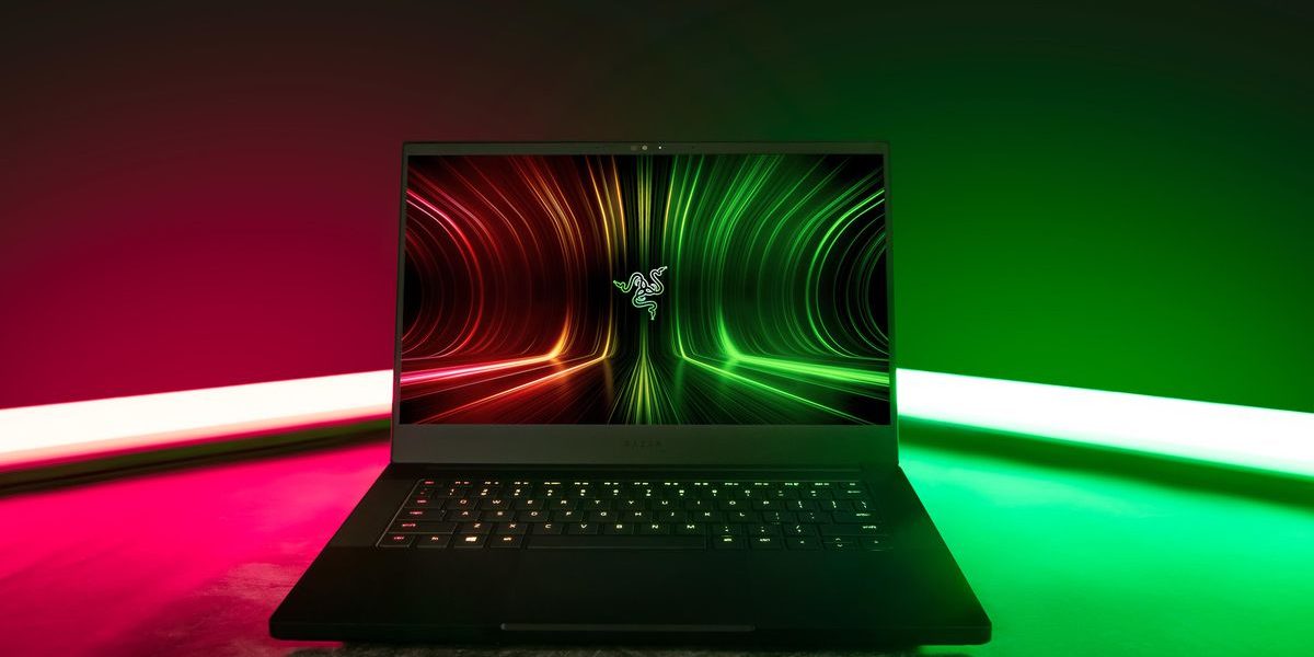 razer-blade-14-2021-studio-3.jpg