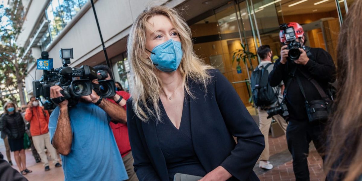 p-1-theranos-elizabeth-holmes-health-tech-investing.jpg