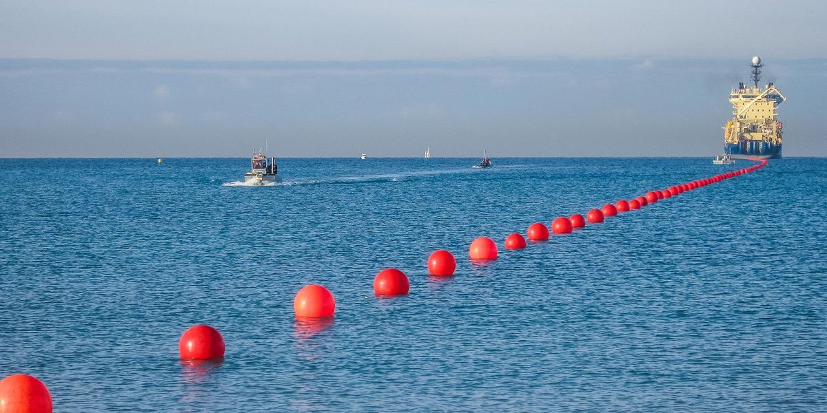 submarine-cable-photos-2.jpg